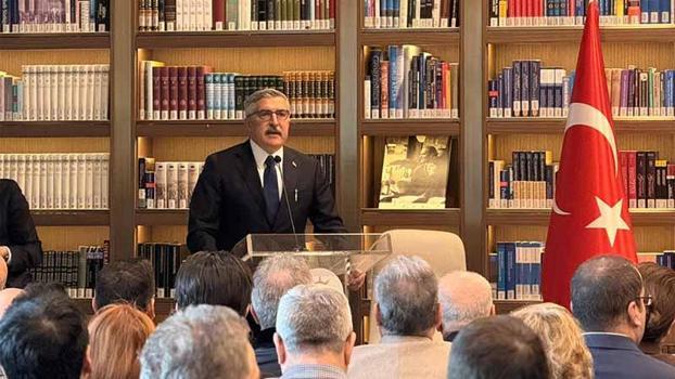 AK Parti, 'Kütüphane Sohbetleri'nde Erol Güngör'ü andı