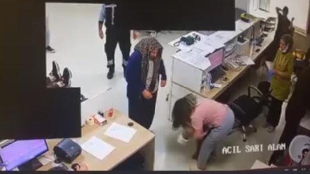 Nefes borusuna şeker kaçan Mina'yı, hemşire Heimlich manevrasıyla kurtardı