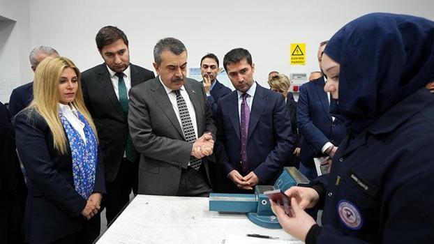 MEB'den ortaokulda mesleki eğilim belirleme testi