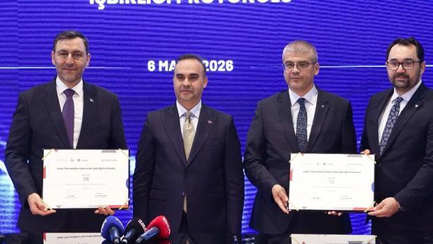 Bakan Kacır, TÜBİTAK'ın 'Savunma Sanayi Alanında İş Birlikleri' anlaşmasının imza törenine katıldı