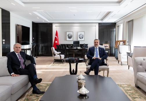 Bakan Fidan, BM Genel Sekreteri'nin Özel Temsilcisi Arnault ile görüştü