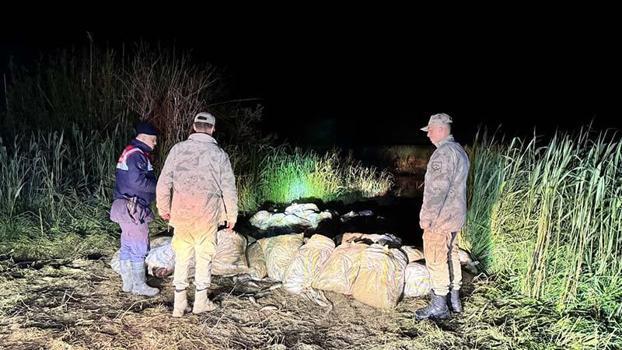 Van'da kacak inci kefali avlayan 7 kişi suçüstü yakalandı