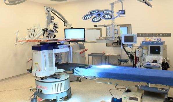 Güven Hastanesi yapay zeka destekli mobil MR sistemini klinik kullanıma sundu