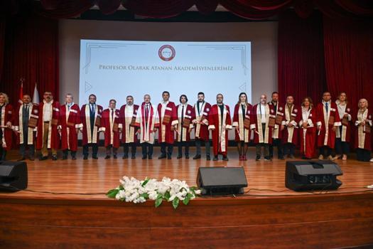 Hatay MKÜ’de akademik atama, yükselme ve başarı ödül töreni