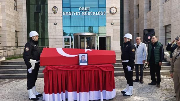 Ordu'da trafik kazasında hayatını kaybeden polis, toprağa verildi