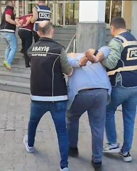 Kayseri'de 30 yıl hapis cezasıyla aranan 2 hükümlü yakalandı