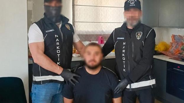 İNTERPOL tarafından aranan cinayet şüphelisi Antalya'da yakalandı