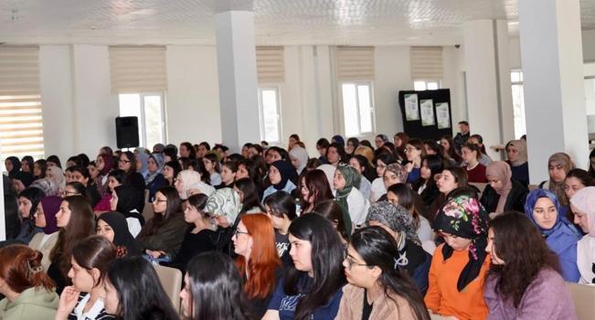 Gençler çevre bilinci kazandı