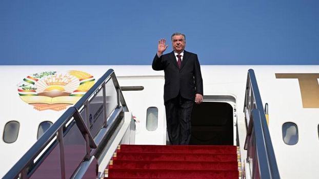 Tacikistan Cumhurbaşkanı İmamali Rahman, Çin’de