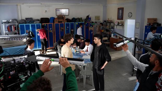 Daha 17’nin afiş çekiminden teaser yayınlandı