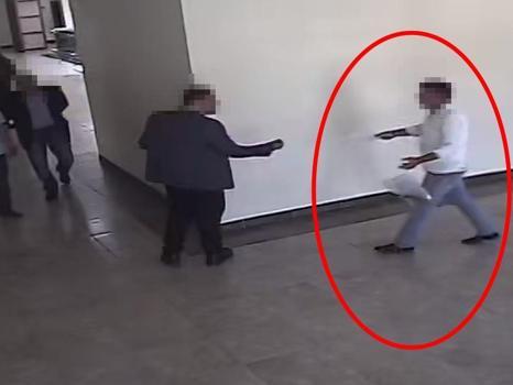 Sivrihisar Belediye Başkanı Dökmeci’ye yumruklu saldırı; 1 yaralı, 1 gözaltı