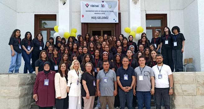 Sahil Kız Meslek Lisesi’nde bilim fuarı