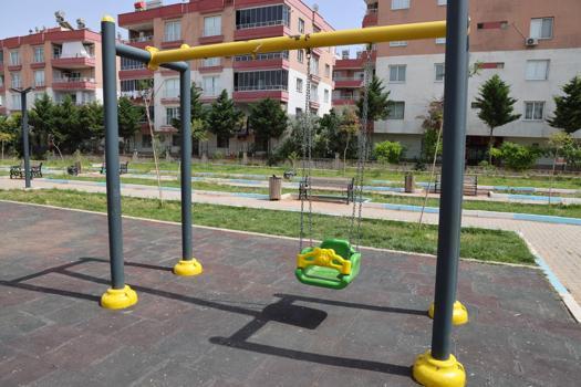 Toroslar’da çocuk parkı tahrip edildi