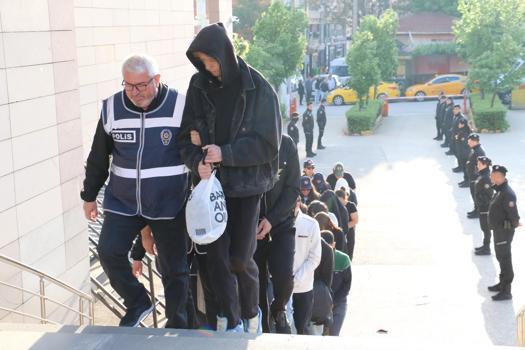 Eskişehir'de, yasa dışı bahis operasyonu şüphelileri adliyede