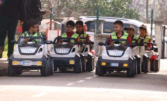 İlkadım’da minikler trafik kurallarını eğlenerek öğreniyor
