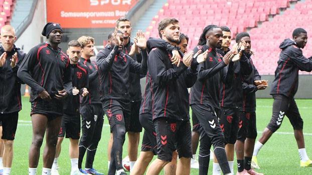 Samsunspor’da 1 antrenör ve 4 futbolcuyla yollar ayrılıyor