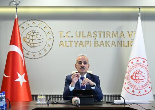 Bakan Uraloğlu: 2017'den beri demir yolunda yaklaşık 9 milyon engelli yolcumuza ücretsiz hizmet verdik