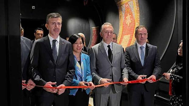 Ankara'da 'Takı Sanatının 12 Bin Yıllık Öyküsü' sergisi açıldı