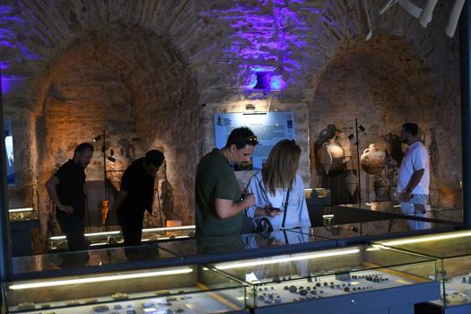 Kuşadası'ndaki Deniz Ticaret Tarihi Sergi Alanı'na 2 yılda 224 bin 740 ziyaretçi
