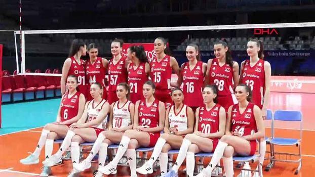 A Milli Kadın Voleybol Takımı’nda medya günü düzenlendi