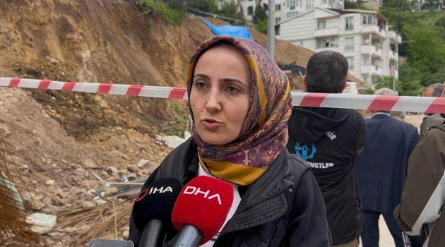 Kocaeli'de, temel kazısı sırasında toprak kaydı, 5 bina tahliye edildi (2)