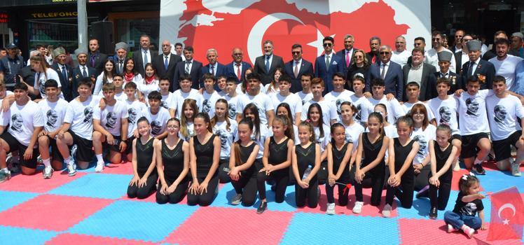 Serik'te 19 Mayıs coşkusu