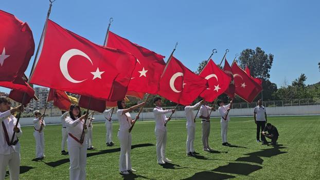 Kozan’da 19 Mayıs coşkusu