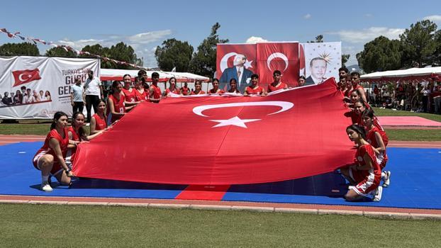 Osmaniye’de 19 Mayıs coşkusu