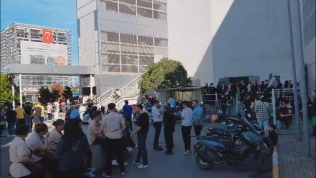 Pendik'te alışveriş merkezinde yangın  -1