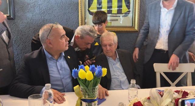 Aziz Yıldırım, Yalova’da Fenerbahçeli taraftarlarla buluştu