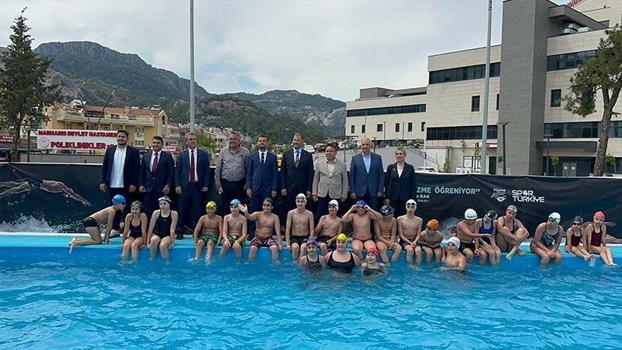 Marmaris’te sporcular için portatif havuz