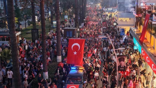 Bodrum’da ‘19 Mayıs’ coşkusunda Sertab Erener sahne aldı / Ek fotoğraflar