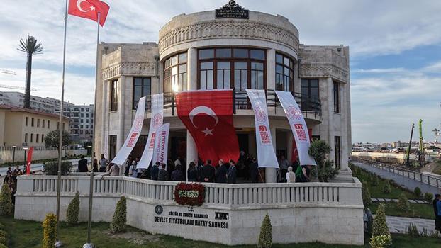 Tarihi Hatay Devleti Meclis Binası, tiyatro sahnesi olarak hizmete açıldı