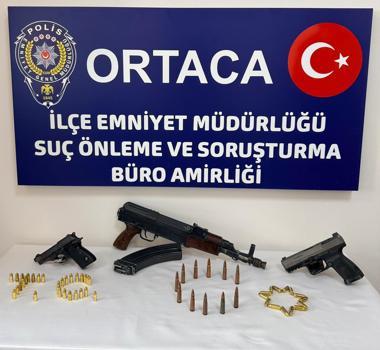 Uzun namlulu silahla yakalanan şüpheli tutuklandı