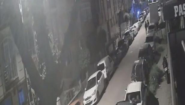 Avcılar'da motosiklet hırsızlığı kamerada