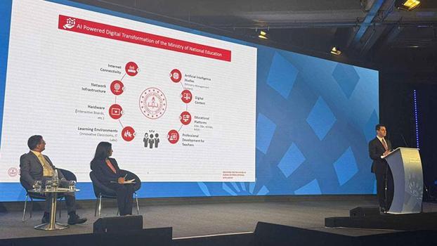 Bakan Yardımcısı Macit, Dünya Eğitim Forumu'nda Türkiye'nin yapay zeka vizyonunu anlattı