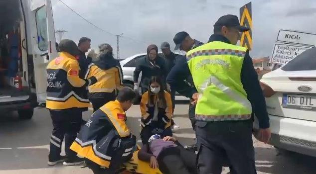 Çorum'da trafik kazası 3 yaralı