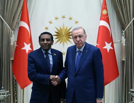 Cumhurbaşkanı Erdoğan, Sudan Başbakanı İdris'i kabul etti