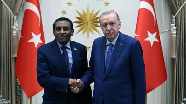 Cumhurbaşkanı Erdoğan, Sudan Başbakanı İdris'i kabul etti