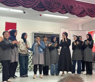 Diyarbakır'da öğrencilerden görme engellilere belgesel: Elif’in Rengi