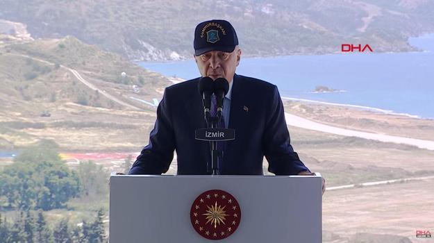 Cumhurbaşkanı Erdoğan'dan önemli açıklamalar (CANLI)