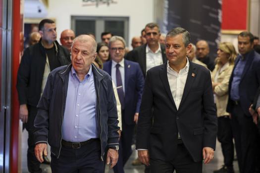Zafer Partisi Genel Başkanı Özdağ, CHP Genel Merkezi'nde Özgür Özel ile bir araya geldi / Ek fotoğraflar