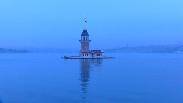 İstanbul'da sis etkili oluyor