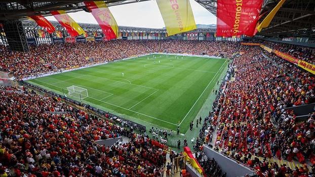 Göztepe tribünde zirvede yer aldı