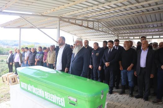 Hatay'da selde kaybolan 2 kişiden birinin cesedi bulundu, diğeri aranıyor (5)