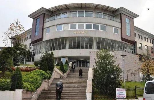 Akçakoca Belediye Başkanı Albayrak, gözaltına alındı