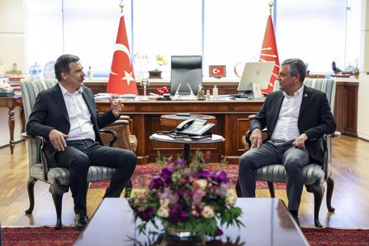 TİP Genel Başkanı Baş ve sendikalardan CHP'ye ziyaret