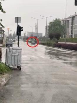 Ters yönde 3 kilometre ilerleyen sürücüye 20 bin TL ceza