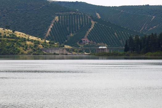 Demirköprü Barajı'nda doluluk oranı yüzde 90'a ulaştı