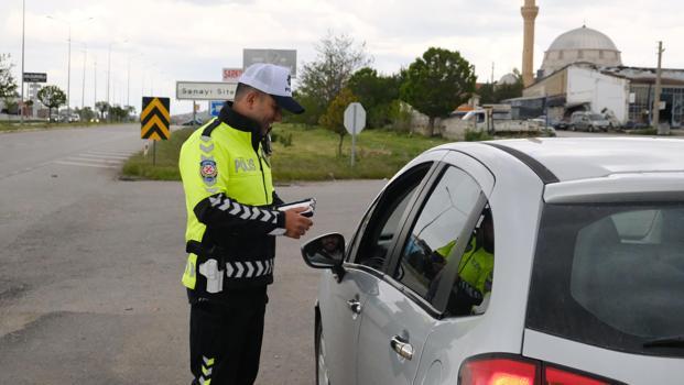 Şarkışla'da trafik ekiplerinden 'bayram' denetimi
